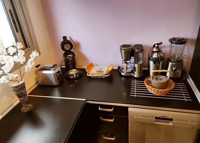 Appartement entier 70m² avec Balcon et Parking en Résidence Fermée